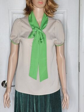 Coco Love Short Sleeved Bow Tie Top NWOT